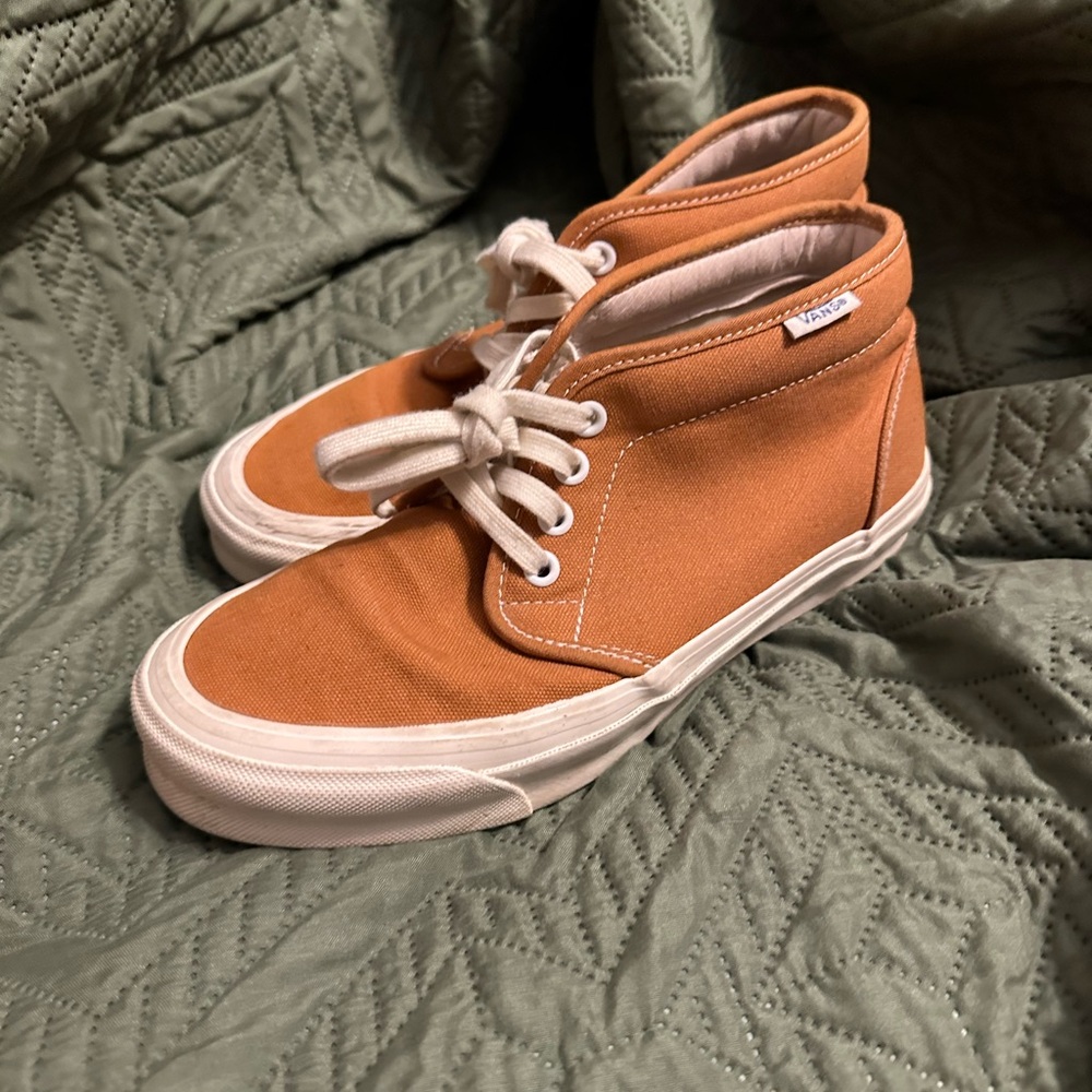 Brown/Tan Ankle High Sneakers